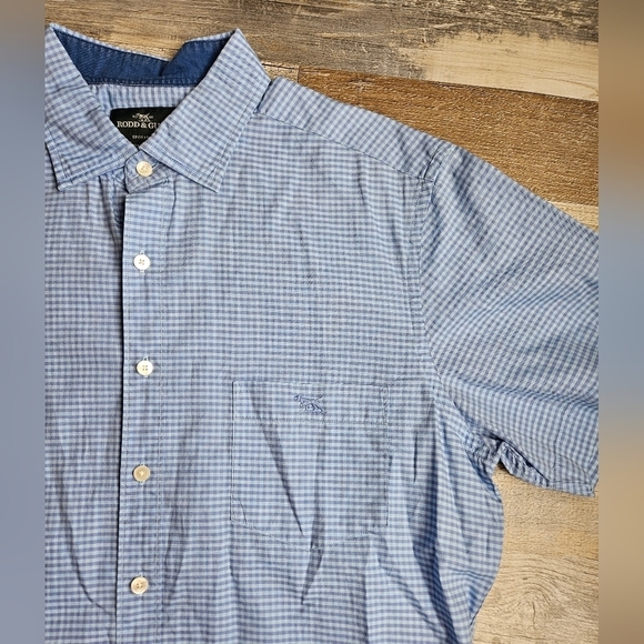 Rodd & Gunn Men's Large Button Down Shirt Sports Fit Blue Micro Plaid - Picture 2 of 8